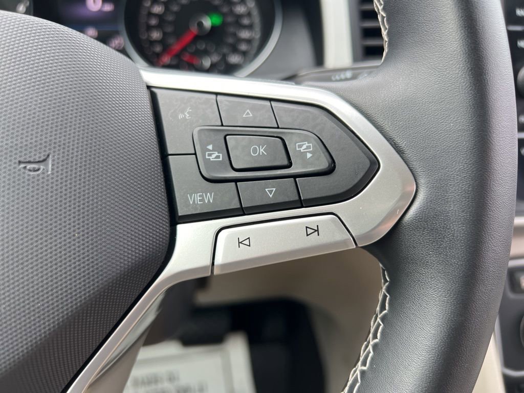 Used 2021 Volkswagen Atlas SE w/ Panoramic Sunroof Package image 18