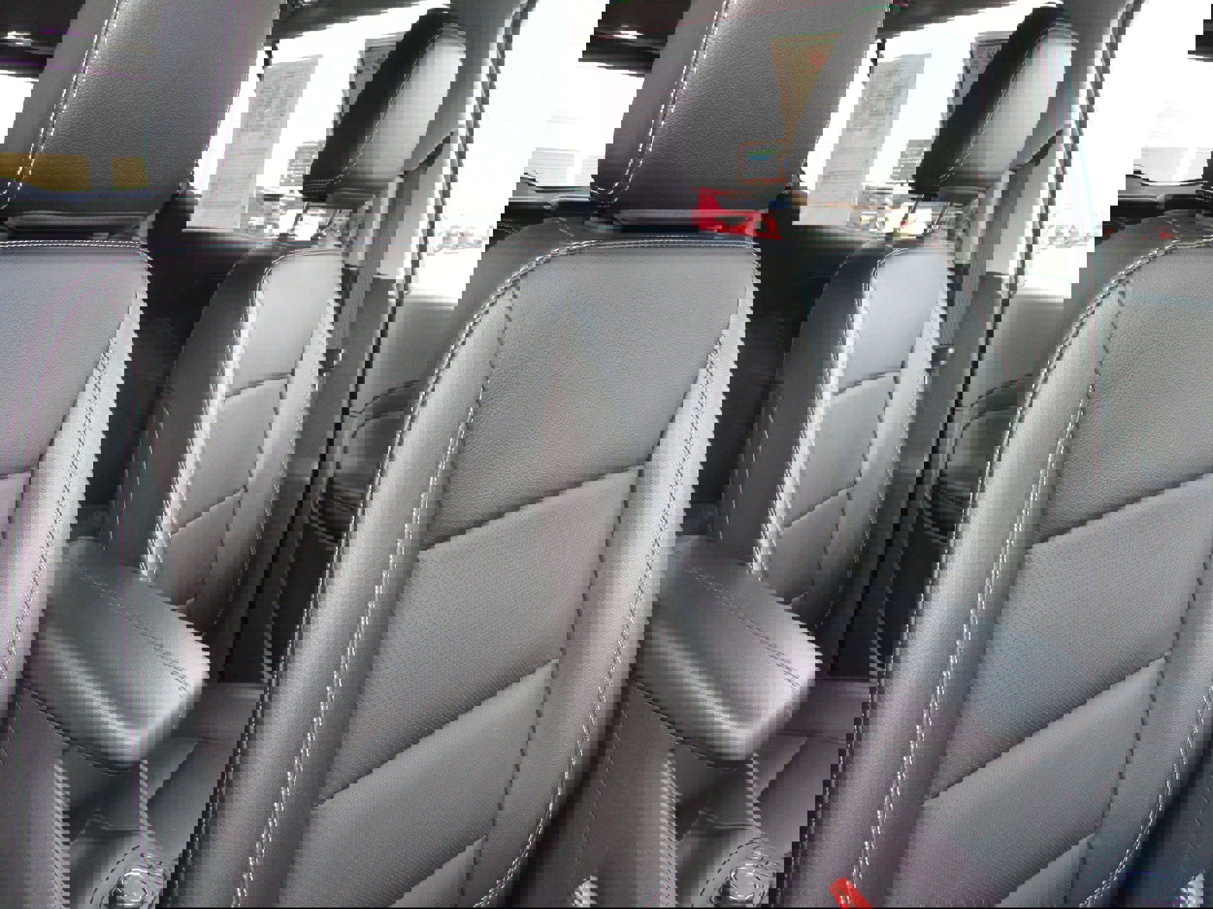 Used 2024 GMC Terrain SLT image 39