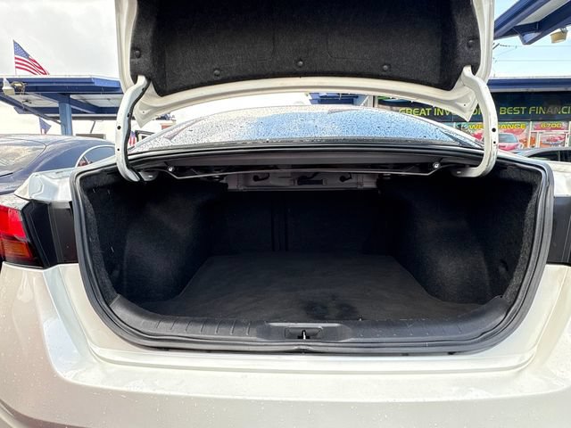 Used 2019 Nissan Altima 2.5 SR w/ SR Premium Package FWD image 15