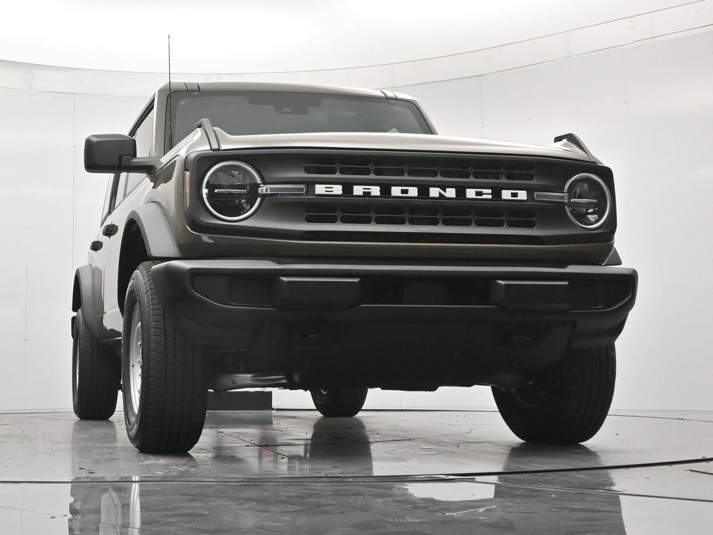 New 2026 Ford Bronco 4-Door AWD/4WD image 37