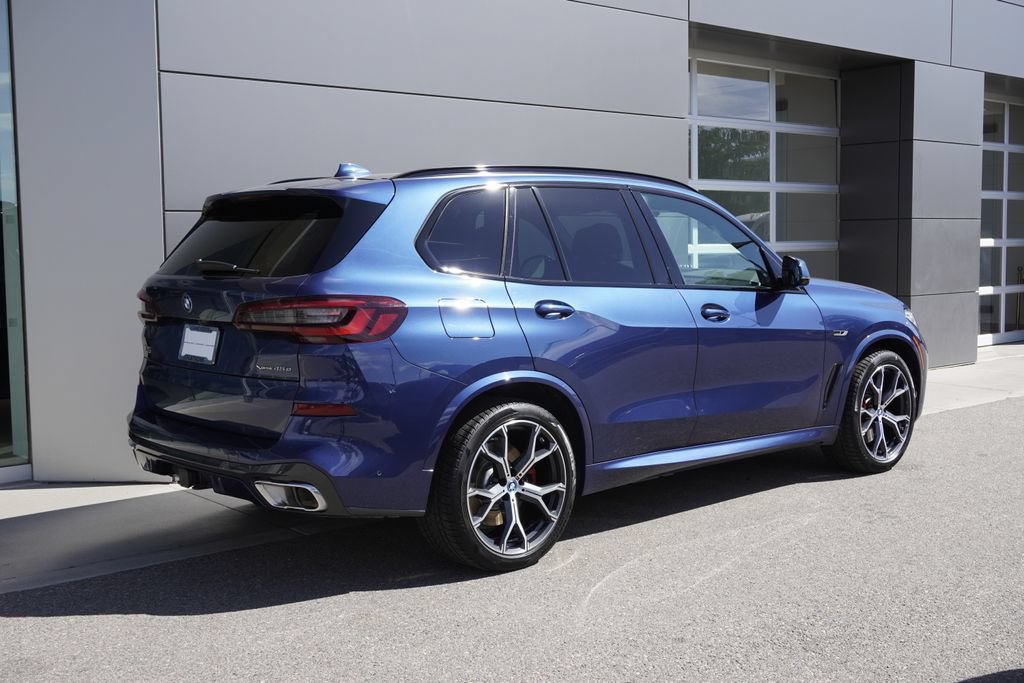 Used 2023 BMW X5 xDrive45e w/ Executive Package AWD/4WD image 4