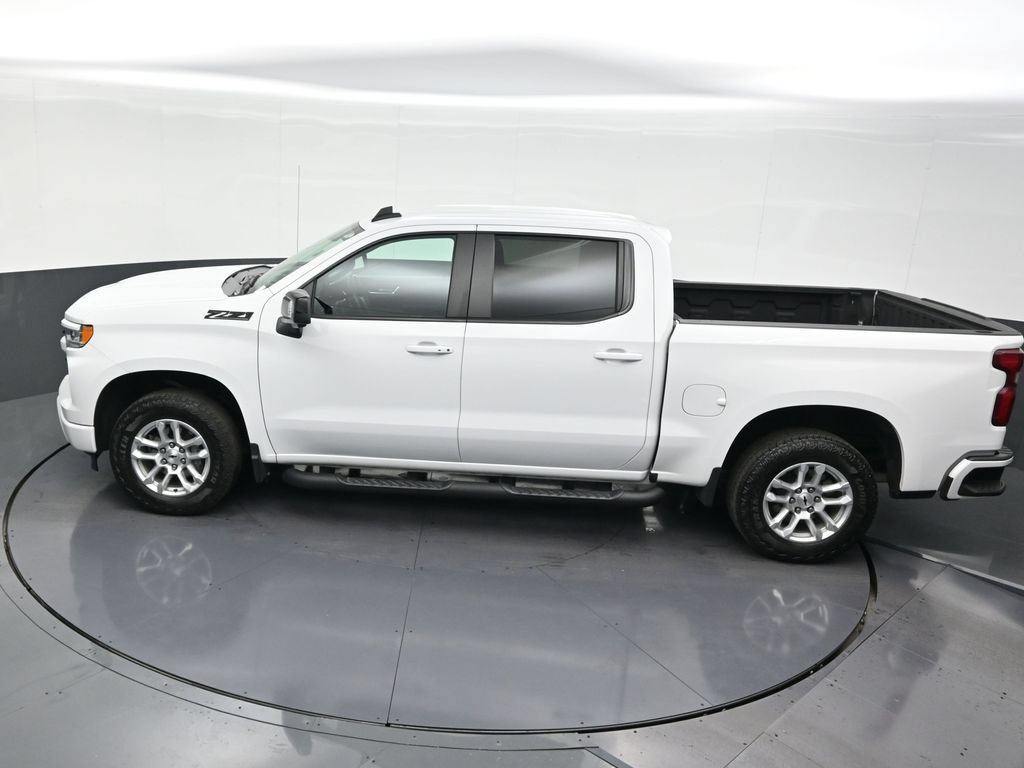 Used 2023 Chevrolet Silverado 1500 RST AWD/4WD image 16