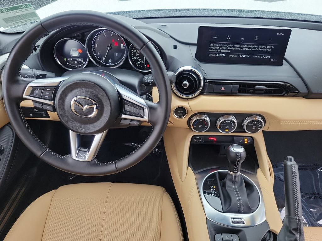 Certified 2025 MAZDA MX-5 Miata RF Grand Touring RWD image 4