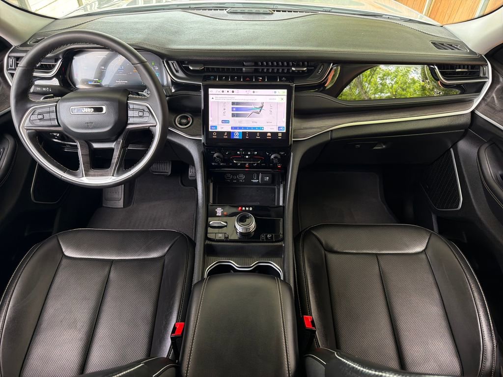 Used 2024 Jeep Grand Cherokee Limited 4xe w/ Luxury Tech Group II image 24