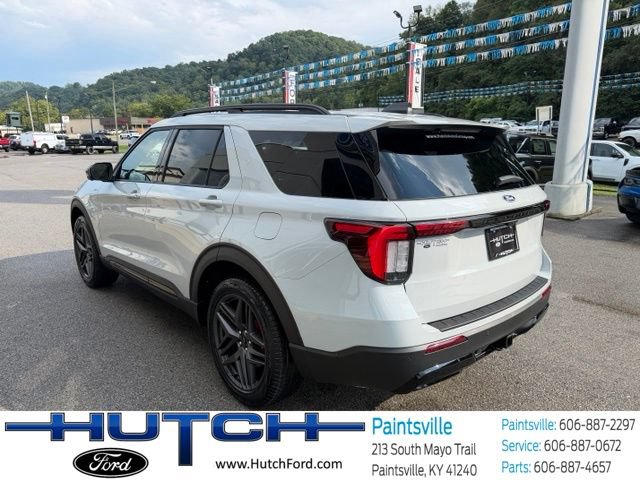New 2027 Ford Explorer ST-Line w/ Premium Package AWD/4WD image 7