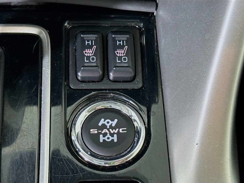 Used 2024 Mitsubishi Eclipse Cross SE AWD/4WD image 11
