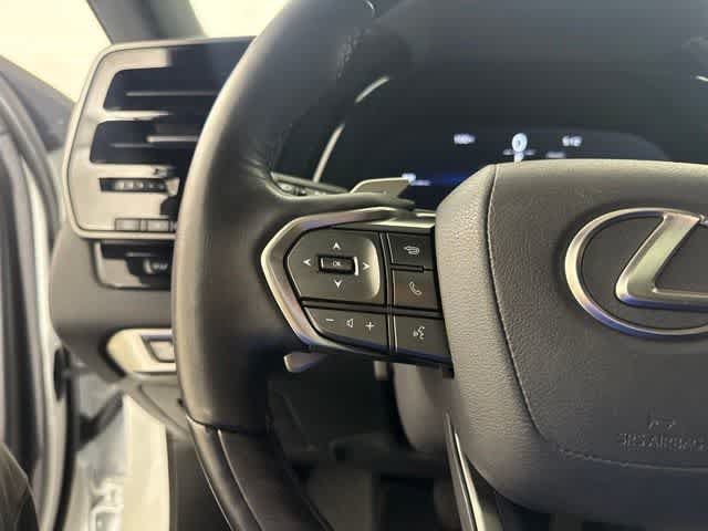 Used 2025 Lexus RX 350 Premium w/ Accessory Package (K3) FWD image 26
