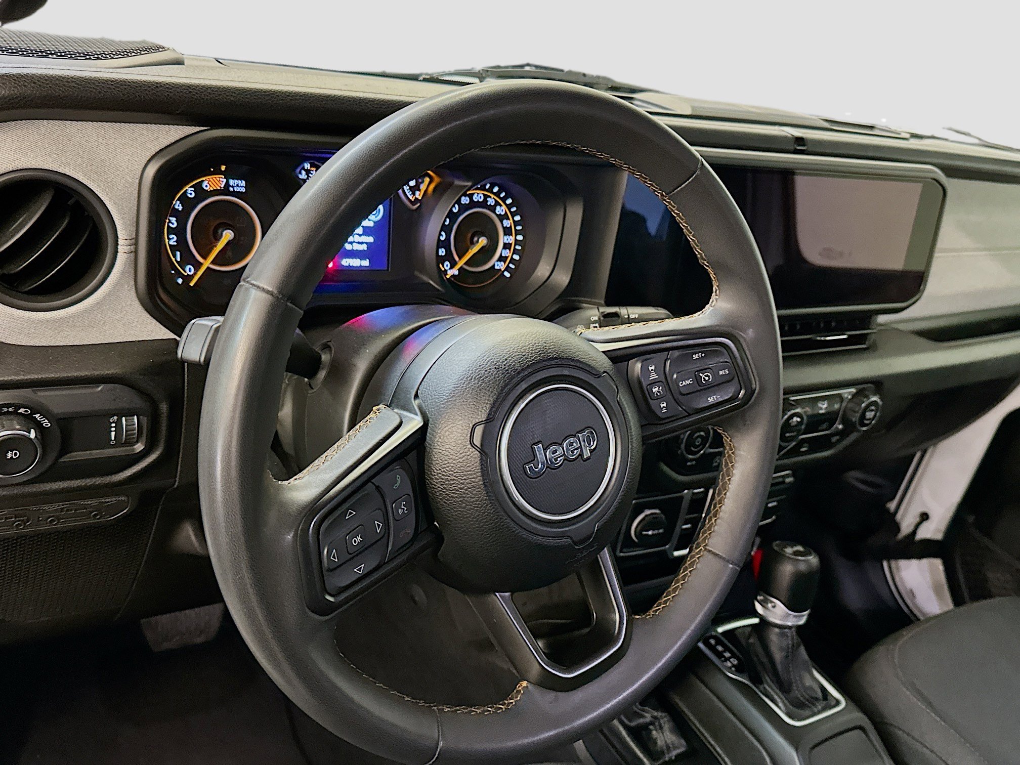 Used 2024 Jeep Wrangler Sport S image 18