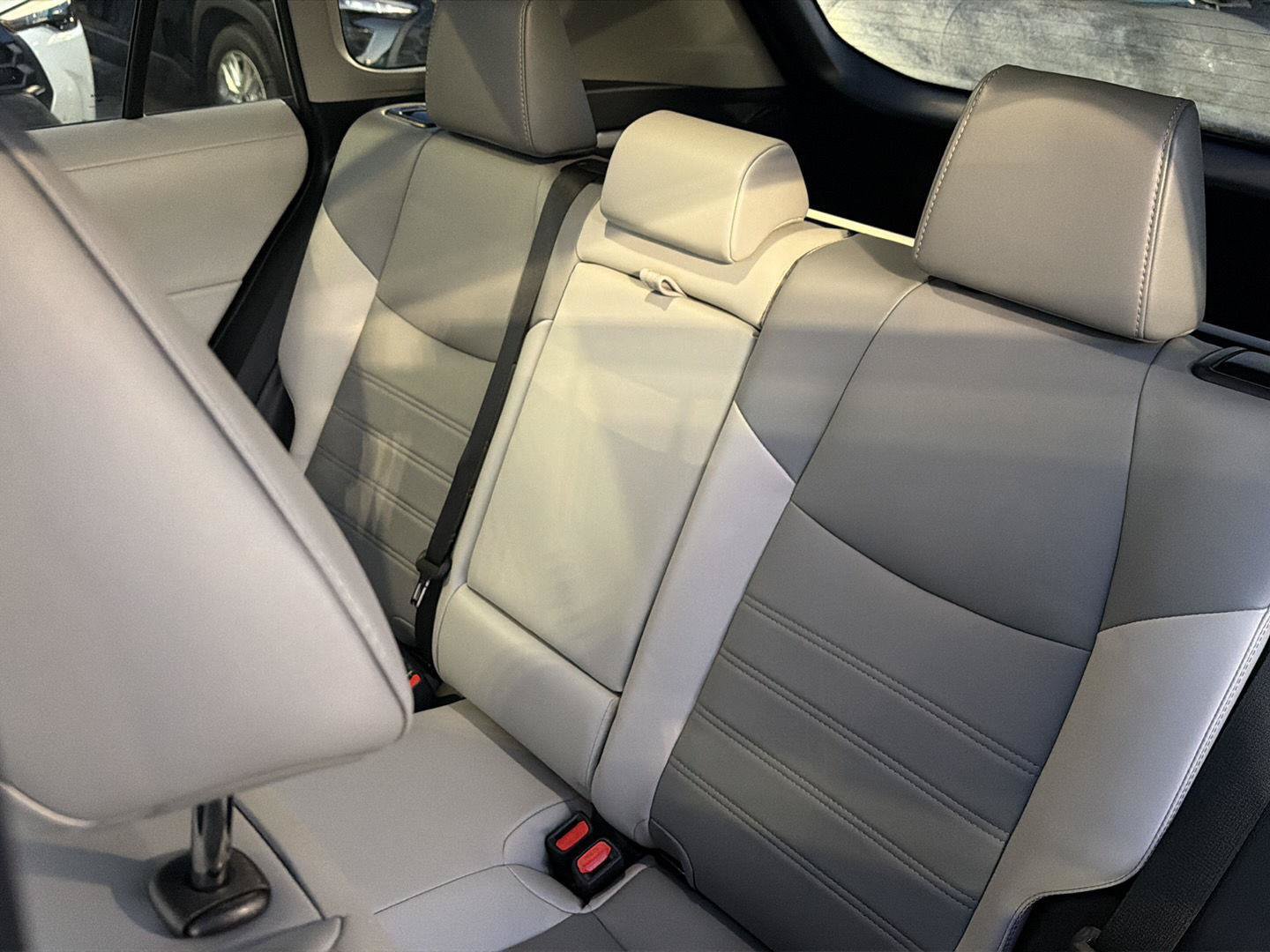 Certified 2023 Toyota RAV4 XLE Premium FWD image 32