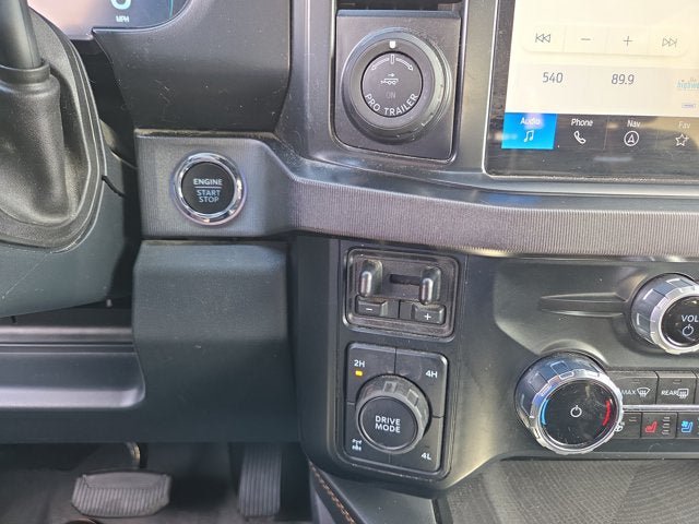 Used 2023 Ford F250 Platinum w/ FX4 Off-Road Package AWD/4WD image 18