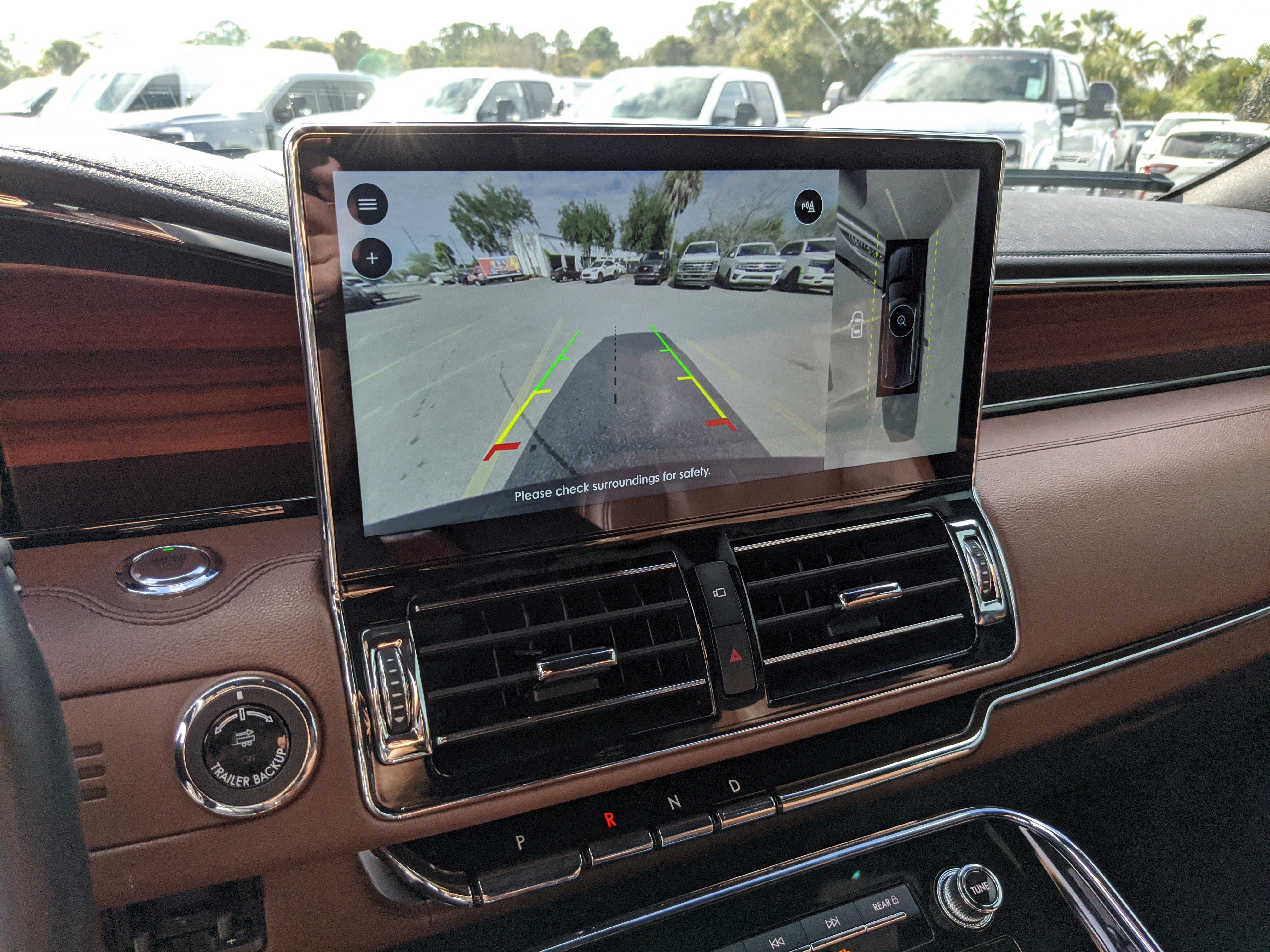 Used 2024 Lincoln Navigator L Reserve image 23