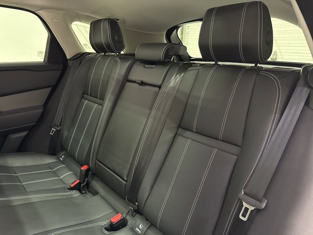 Used 2019 Land Rover Range Rover Velar S image 38