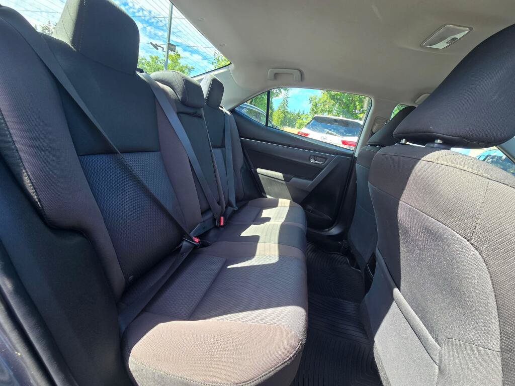 Used 2019 Toyota Corolla LE FWD image 6