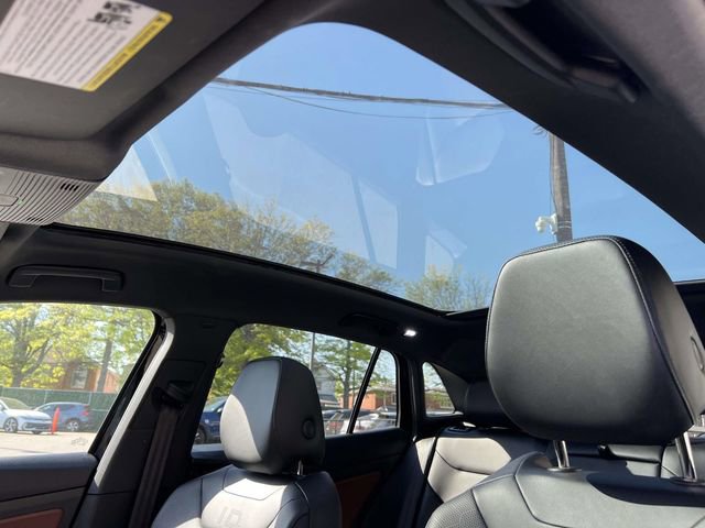 Certified 2022 Volkswagen ID.4 Pro S AWD/4WD image 21
