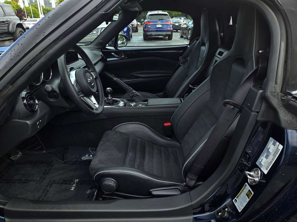 Certified 2025 MAZDA MX-5 Miata Club w/ Brembo/BBS Recaro Package RWD image 14