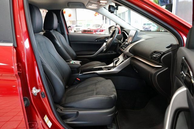 Used 2025 Mitsubishi Eclipse Cross SE image 42