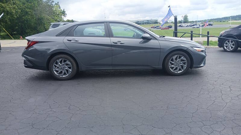 Used 2024 Hyundai Elantra SEL