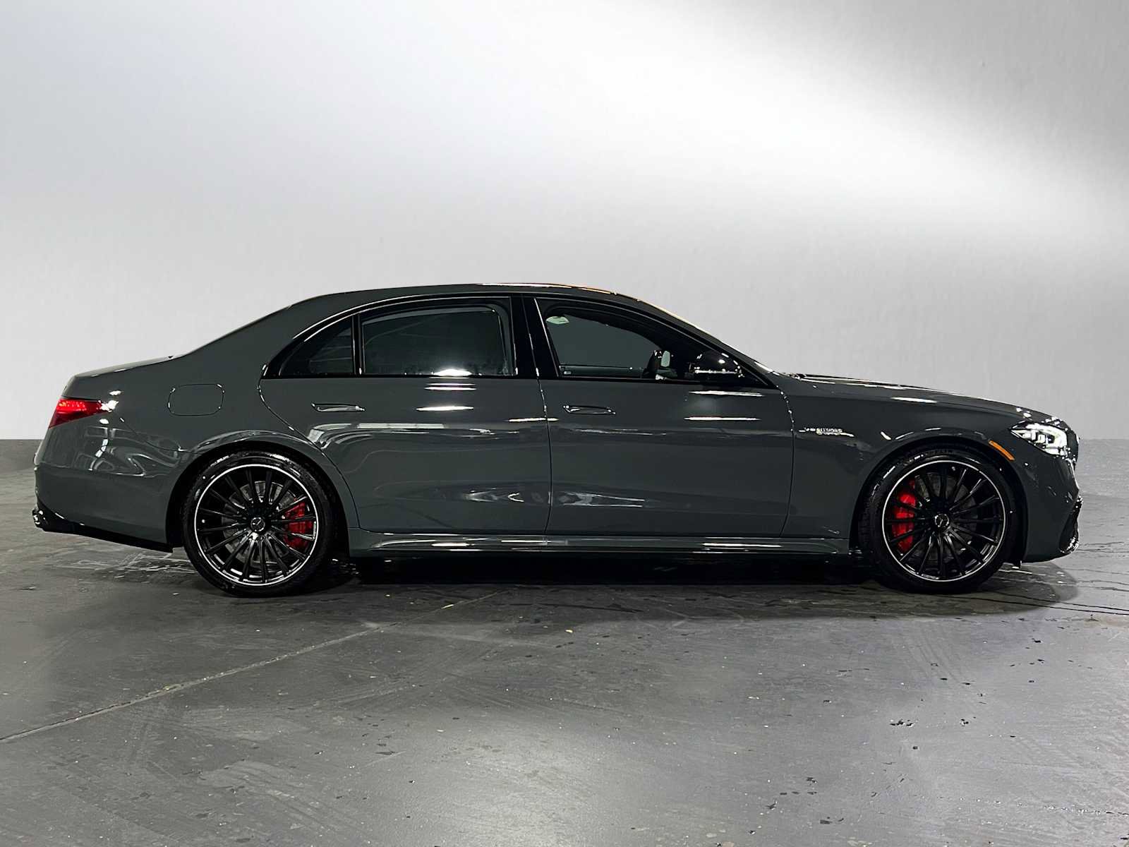 New 2026 Mercedes-Benz S 63 AMG S image 2