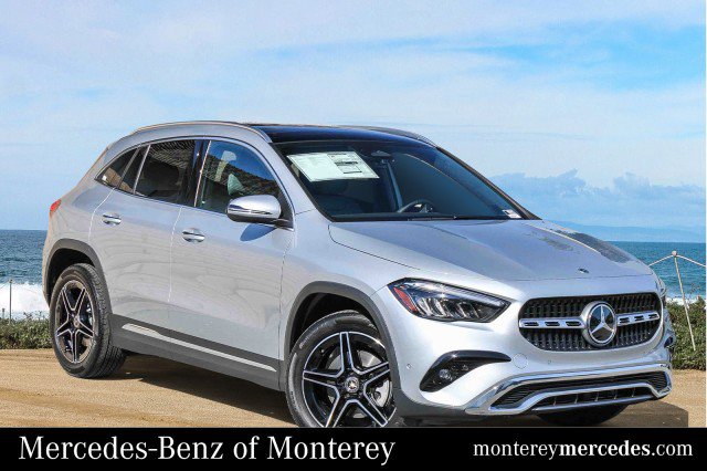 New 2026 Mercedes-Benz GLA 250 4MATIC image 1