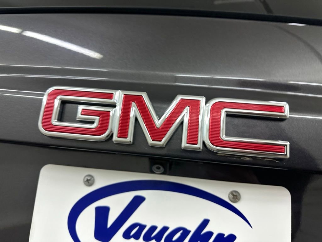 Used 2017 GMC Yukon XL SLE w/ SLE Value Package RWD image 13