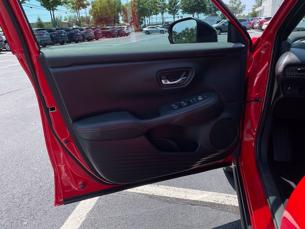Certified 2024 Honda HR-V Sport image 23