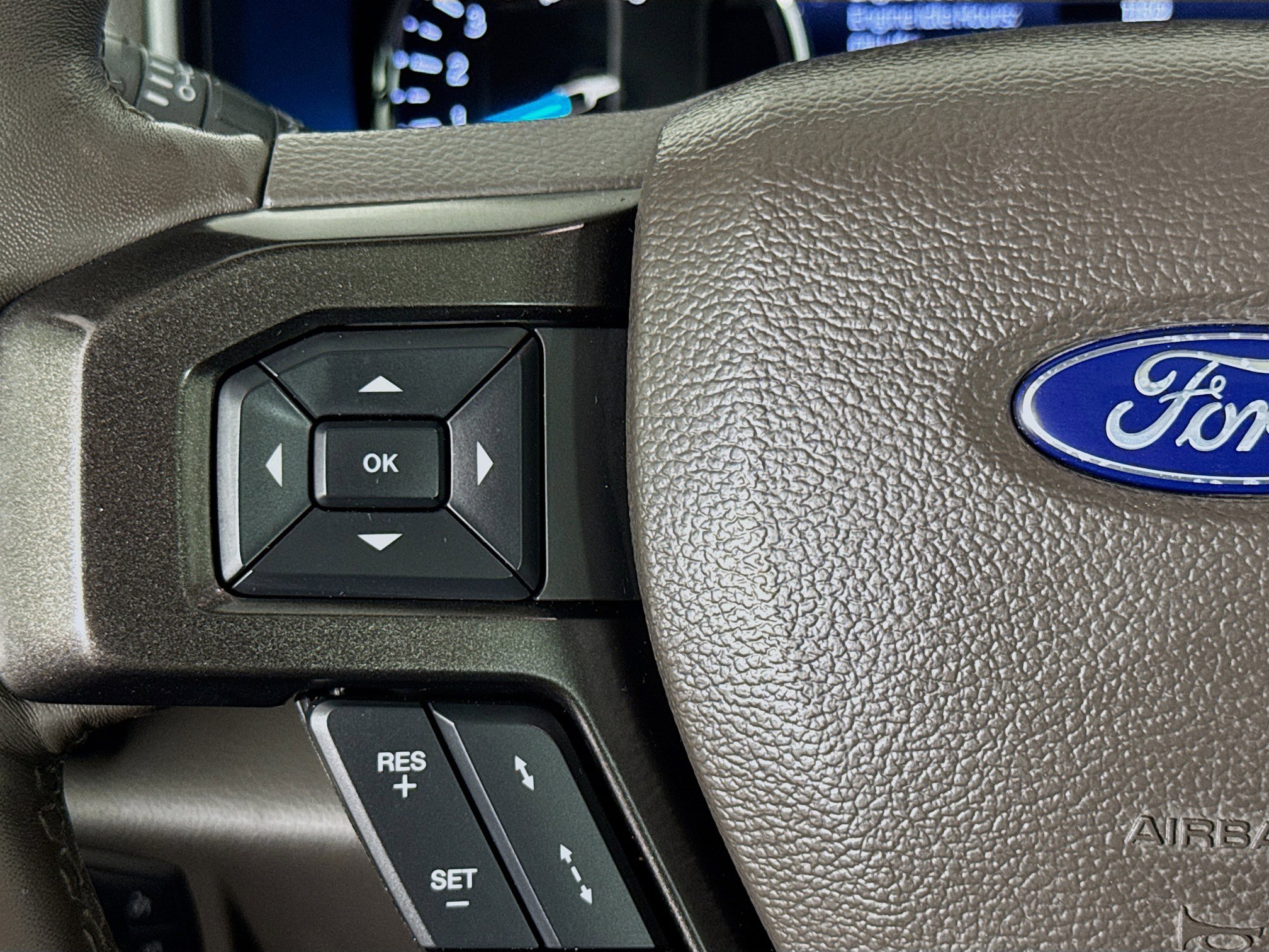 Used 2021 Ford Expedition Limited RWD image 13