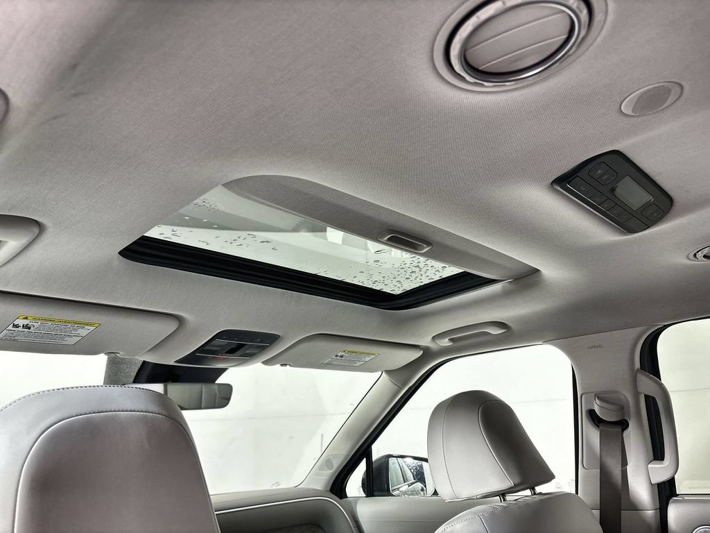 New 2026 Hyundai Palisade SEL Premium FWD image 16