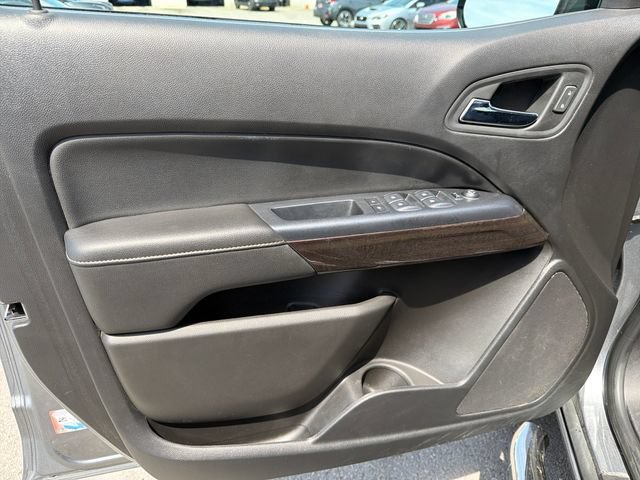 Used 2019 GMC Canyon SLT w/ Driver Alert Package RWD image 16