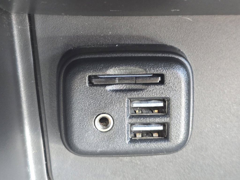 Used 2019 GMC Canyon Denali image 8