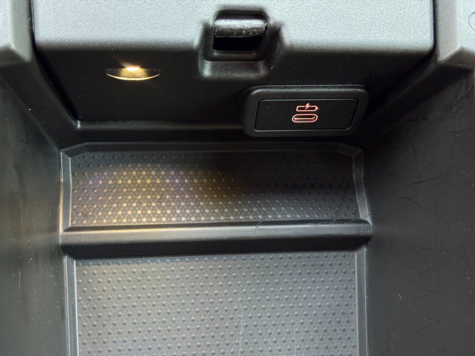 Used 2023 BMW 330e xDrive w/ Premium Package image 34