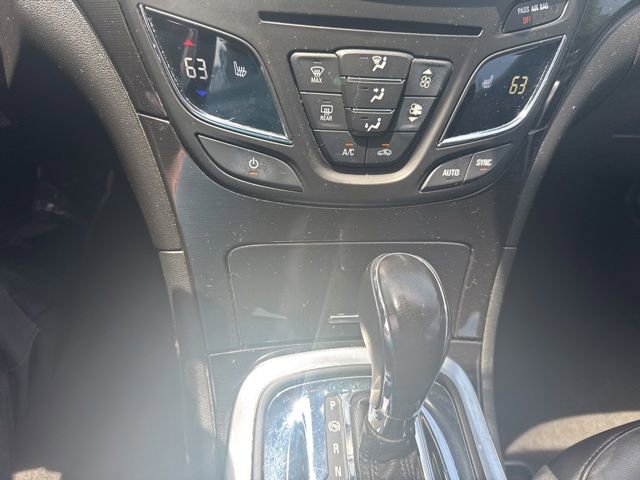 Used 2017 Buick Regal Sport Touring FWD image 13