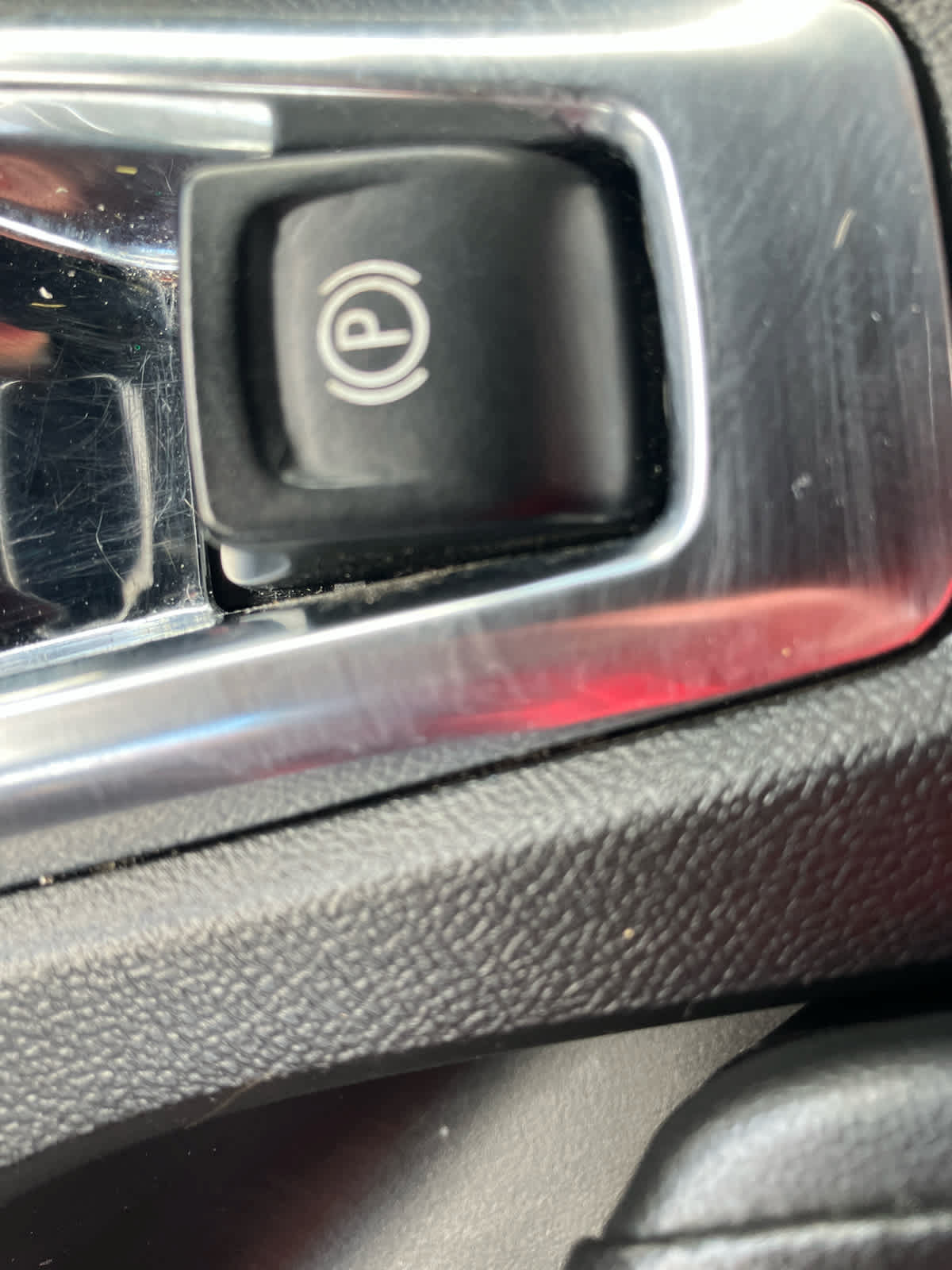Used 2020 Chevrolet Camaro LS RWD image 29