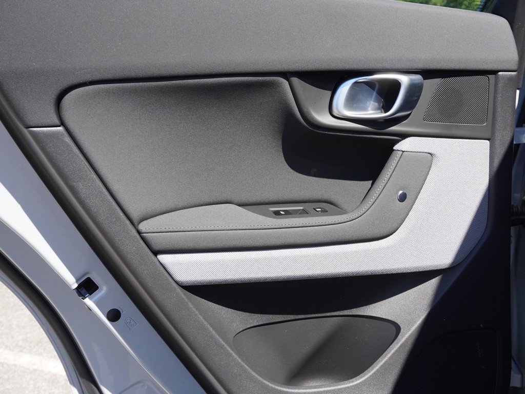 Used 2024 Polestar Polestar 2 AWD/4WD image 25