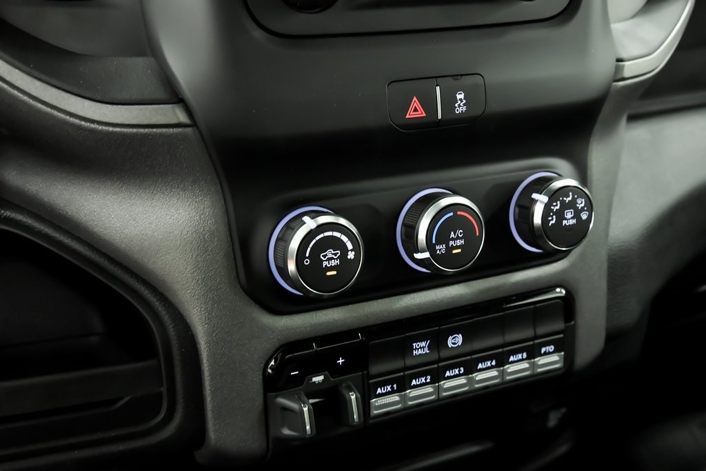 Used 2023 RAM 3500 Tradesman image 26