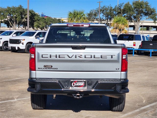 Used 2024 Chevrolet Silverado 1500 LT Trail Boss w/ LPO, Dark Essentials Package image 6