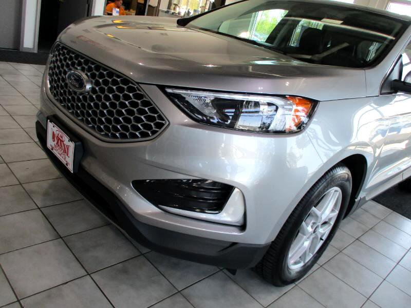 Used 2024 Ford Edge SEL image 6
