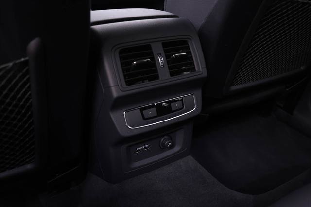 Certified 2025 Audi Q5 e Premium Plus image 15