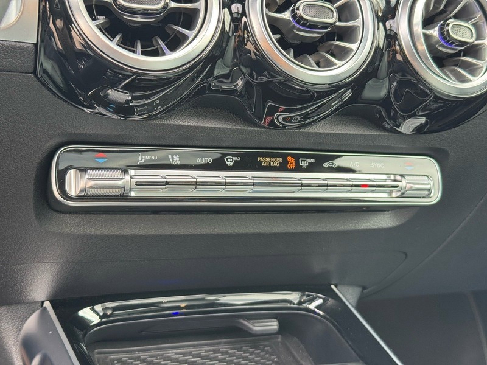 Certified 2026 Mercedes-Benz GLB 250 image 33