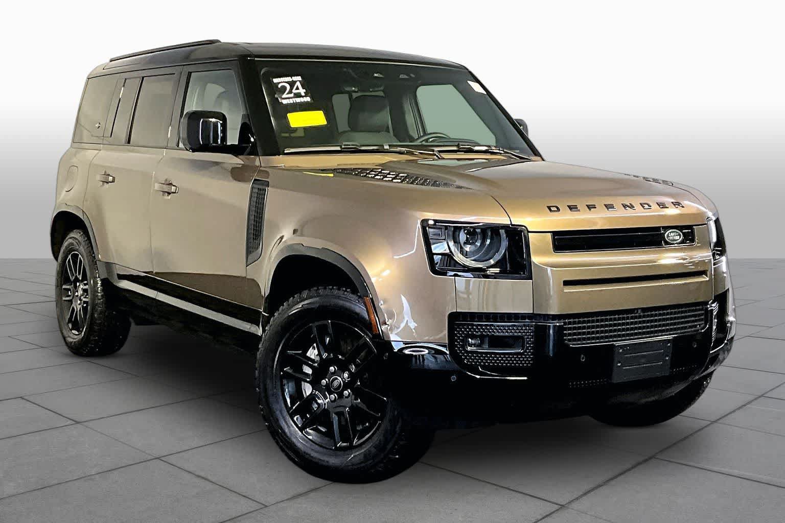 Used 2024 Land Rover Defender 110 X-Dynamic SE AWD/4WD image 3