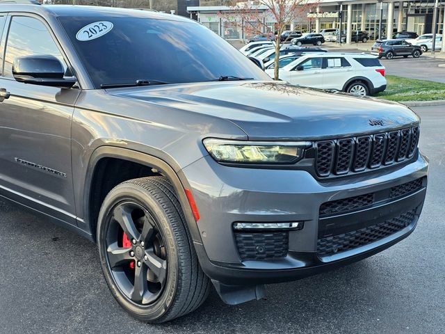Used 2023 Jeep Grand Cherokee L Limited w/ Luxury Tech Group II image 2