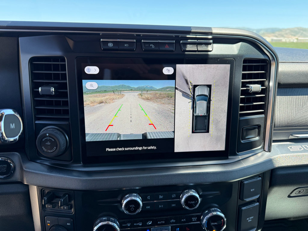 Used 2023 Ford F350 Platinum w/ Tremor Off-Road Package AWD/4WD image 24
