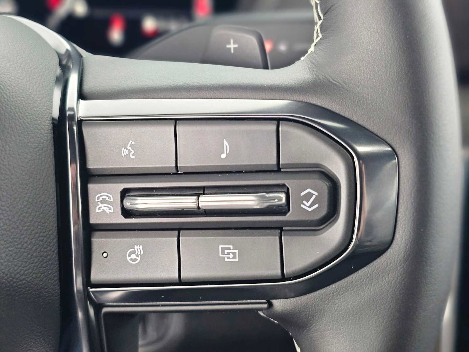 New 2026 GMC Yukon XL Denali Ultimate w/ LPO, Illumination Package image 35