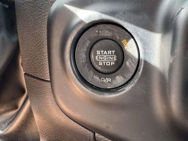 Used 2023 Jeep Wrangler Unlimited Sahara w/ Cold Weather Group AWD/4WD image 39