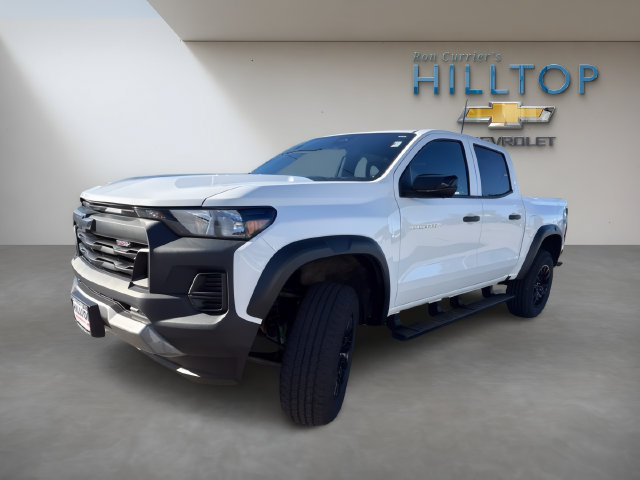 Used 2023 Chevrolet Colorado Trail Boss w/ Technology Package AWD/4WD image 10