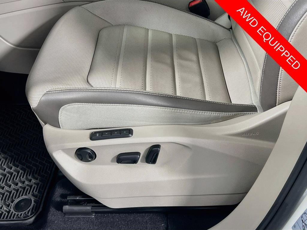 Used 2021 Volkswagen Atlas SEL Premium AWD/4WD image 18
