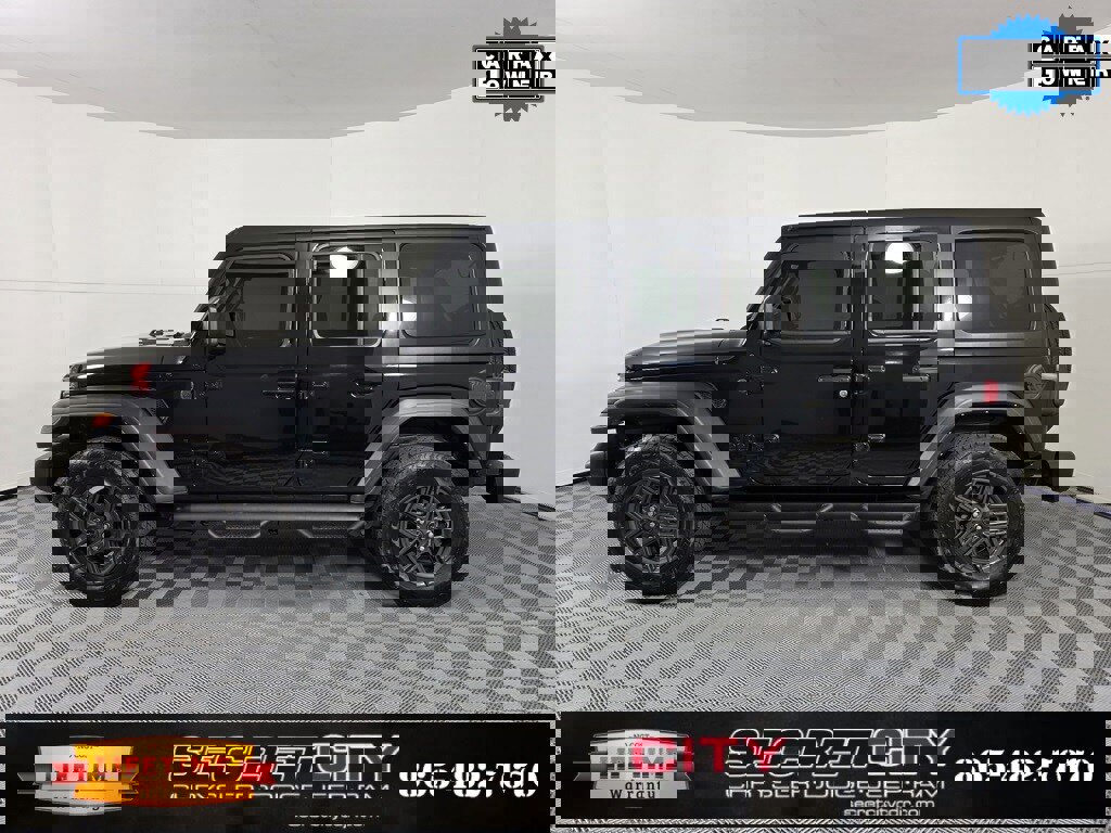 Used 2024 Jeep Wrangler Sport S image 4