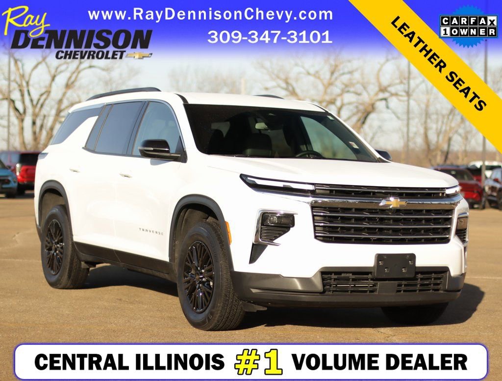 Used 2025 Chevrolet Traverse LT image 1