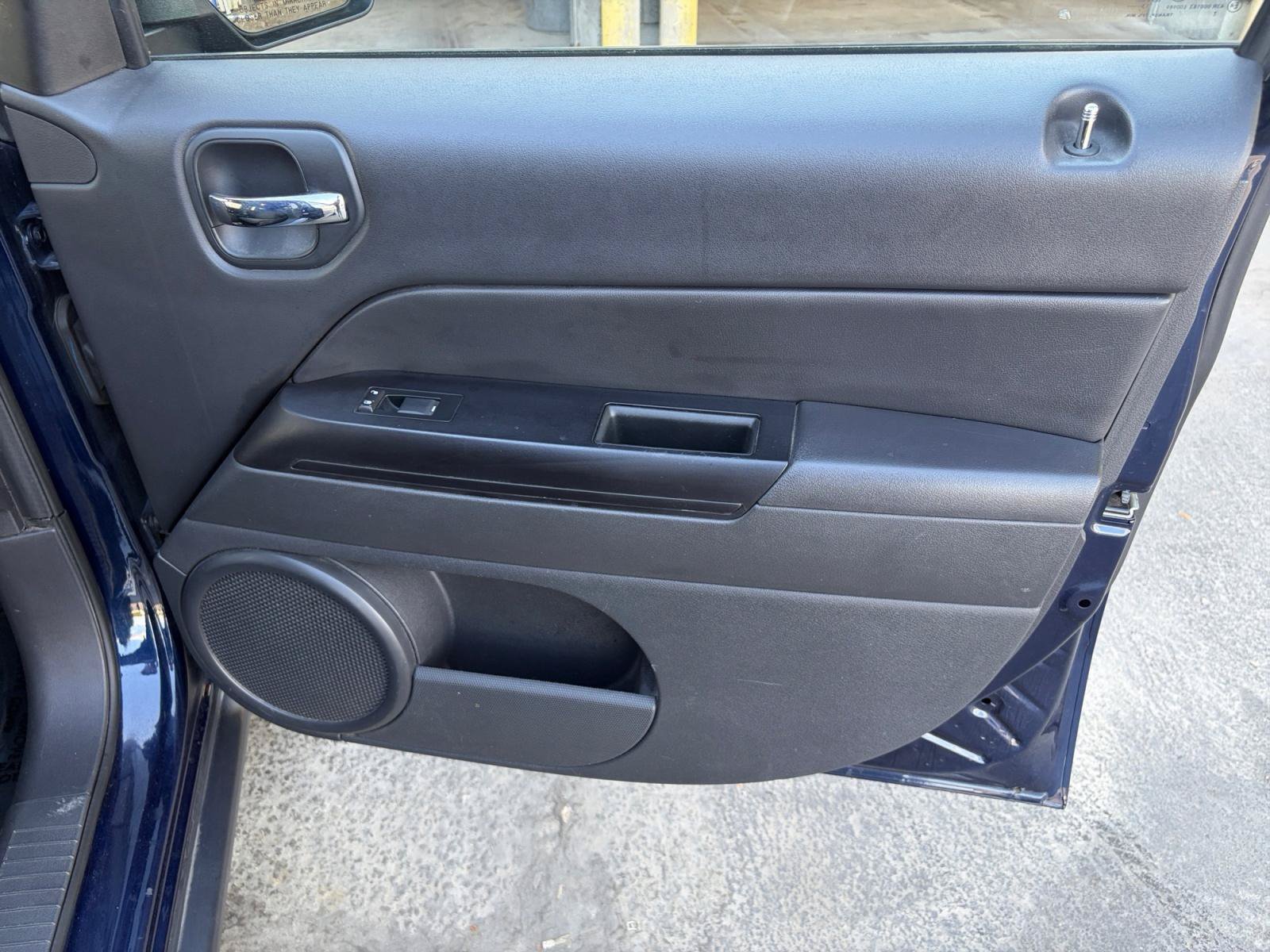 Used 2014 Jeep Patriot Sport w/ Power Value Group AWD/4WD image 24