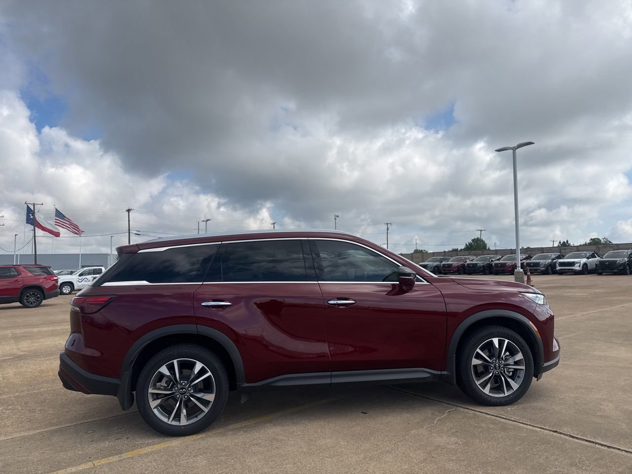 Used 2023 INFINITI QX60 Luxe w/ Cargo Package FWD image 26