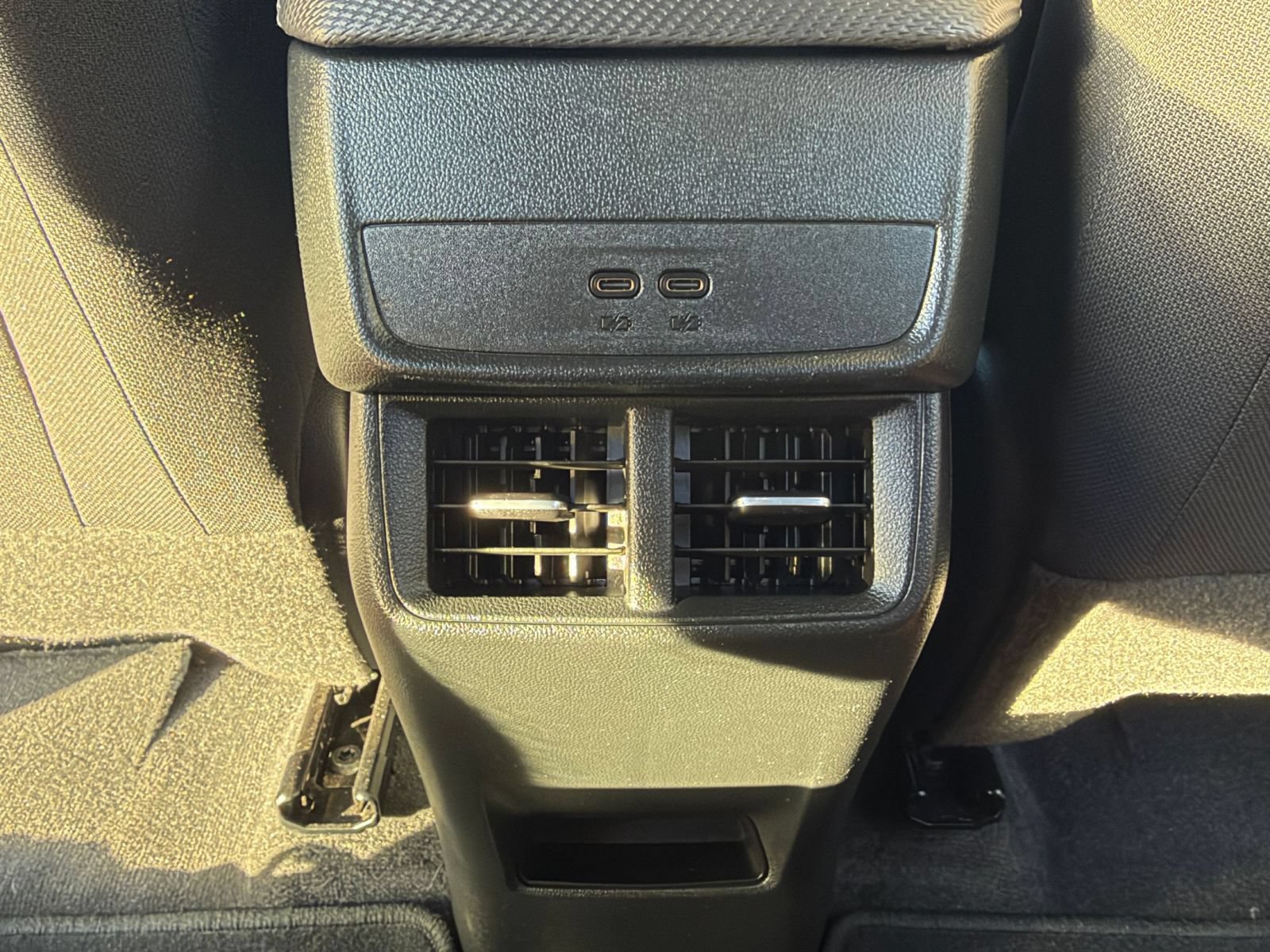 Used 2025 Chevrolet Equinox LT AWD/4WD image 21